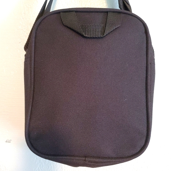 Ricardo Beverly Hills Black Canvas Travel Bag Crossbody Over the Shoulder - Picture 6 of 11